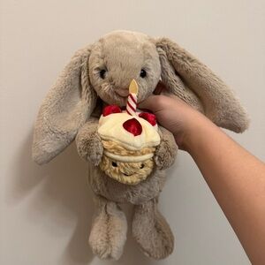 Jellycat Bashful Beige Bunny Birthday - BNWT Cute Face! Fast Shipping!